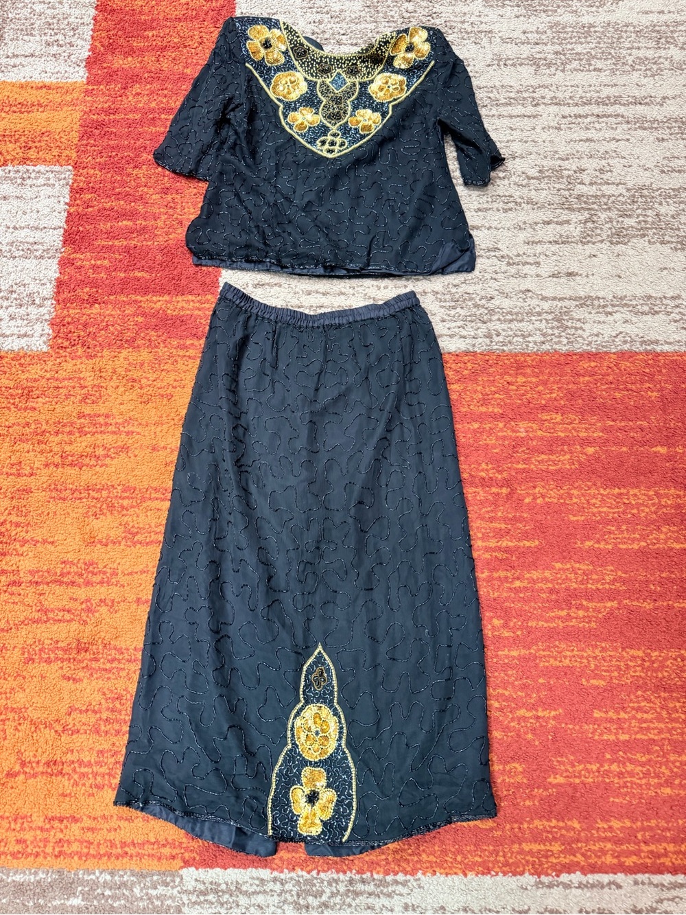 Black & Gold Hand Beaded 2-Piece Skirt Set – Vintage Formal – S/M